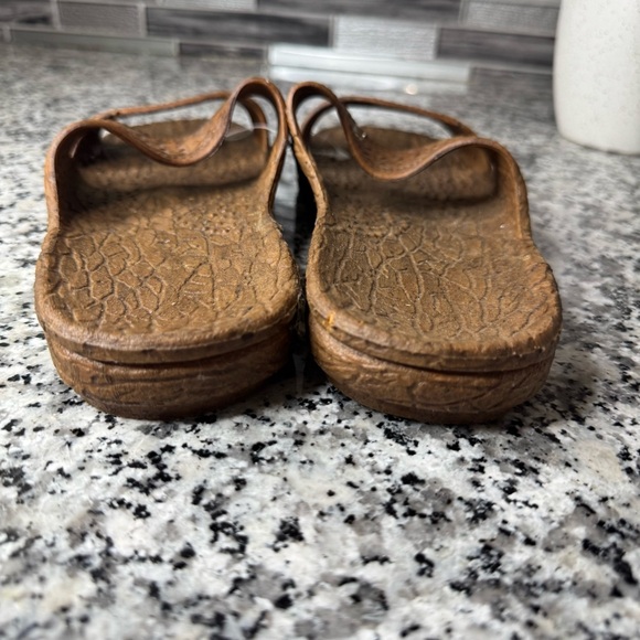Pali Hawaii NWOT Classic Sandals in Brown Size 9 - Picture 3 of 5